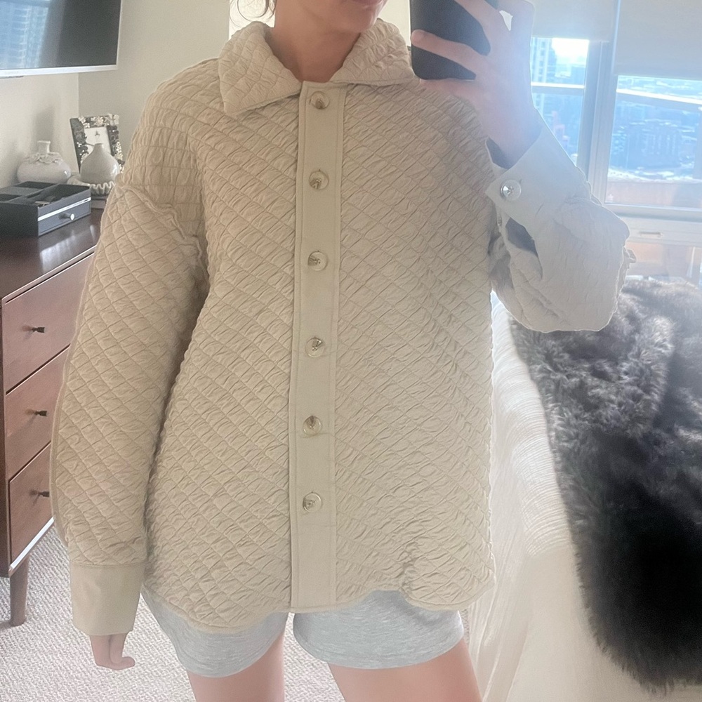 Quilted new with tags puffer shacket